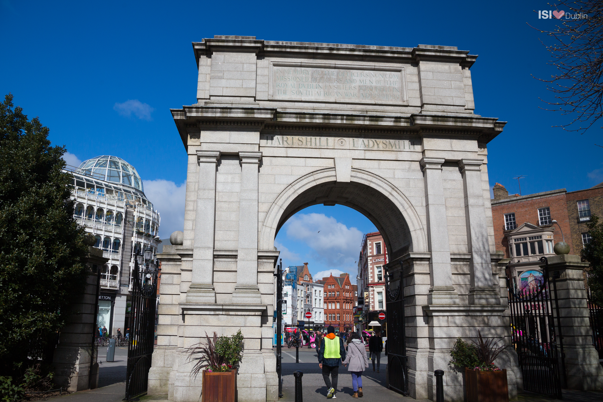 Fusilier's Arch in St. Stephen's Green