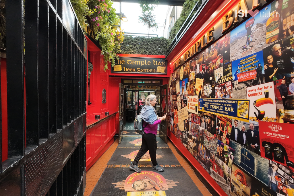 Temple bar